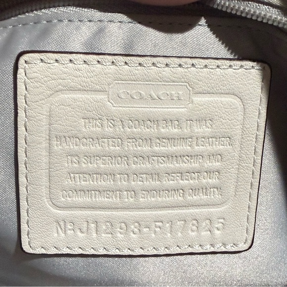 Coach Chelsea Small White Leather Convertible Bag - Picture 8 of 8